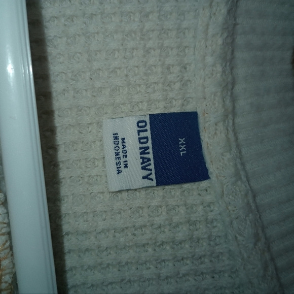 (4/$15)Old navy white Henley sweater women's xxl - Picture 3 of 3